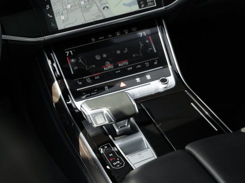 Certified 2022 Audi A8 L 3.0T AWD/4WD image 12