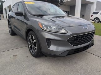 Used 2021 Ford Escape SE w/ SE Sport Appearance Package image 1