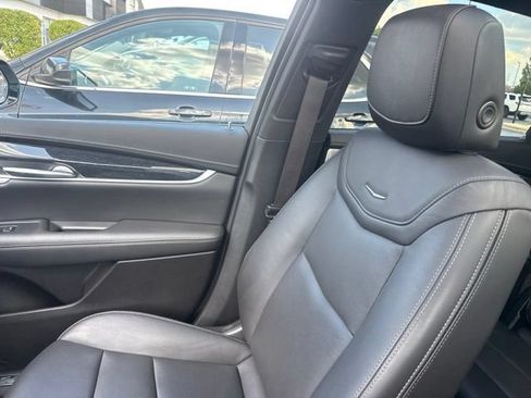 Used 2023 Cadillac XT5 Premium Luxury AWD/4WD image 14