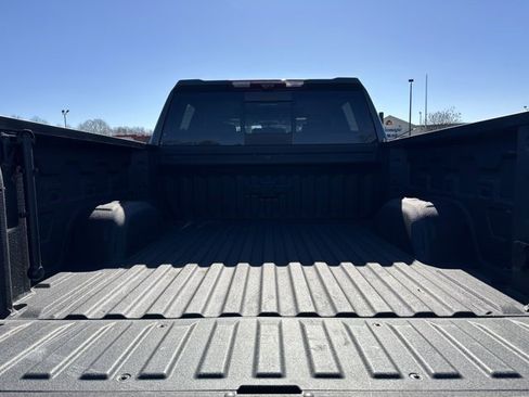 Certified 2025 Chevrolet Silverado 1500 ZR2 w/ Technology Package image 19