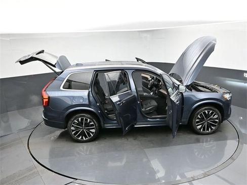 New 2026 Volvo XC90 B6 Plus w/ Protection Package Premier image 51