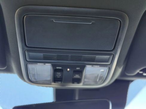 Used 2025 Honda Passport EX-L image 36