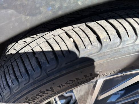 Used 2025 Hyundai Elantra SEL w/ Cargo Package image 22