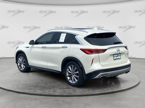 Used 2019 INFINITI QX50 Essential w/ Premium Audio Package FWD image 6