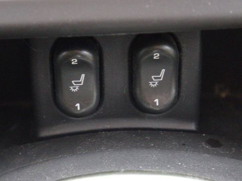 Used 2007 Saturn Vue AWD V6 w/ Red Line Pkg image 24