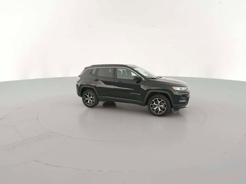 New 2026 Jeep Compass Limited image 15