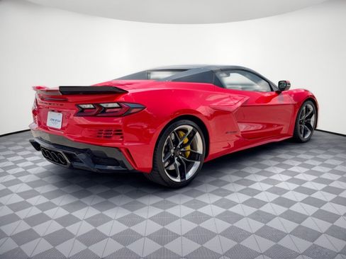 Used 2026 Chevrolet Corvette Z06 RWD image 9