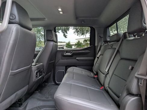 Used 2024 Chevrolet Silverado 1500 LTZ w/ LTZ Premium Package RWD image 19