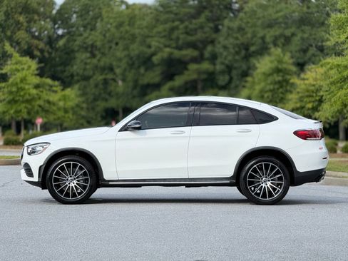 Used 2020 Mercedes-Benz GLC 300 4MATIC Coupe image 9
