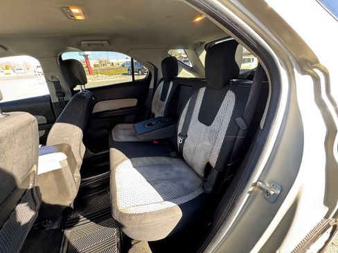 Used 2014 Chevrolet Equinox LS image 34