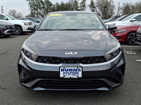 Used 2023 Kia Forte LXS image 2