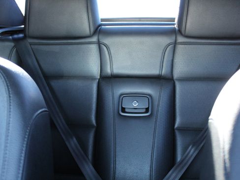 Used 2013 Volkswagen Eos Komfort image 32