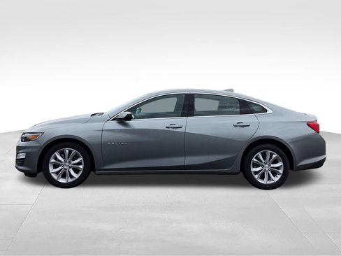 Used 2023 Chevrolet Malibu LT FWD image 2