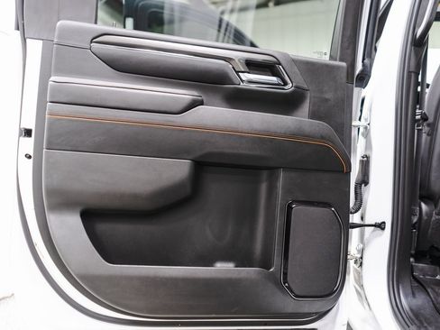 Used 2024 GMC Sierra 3500 AT4 w/ AT4 Premium Plus Package image 30