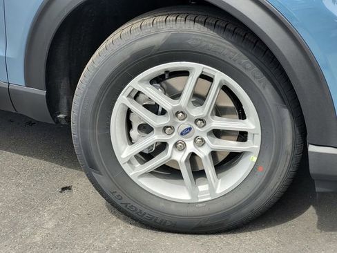 New 2026 Ford Explorer Active image 9