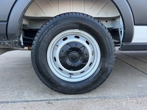 New 2026 Ford Transit 250 Low Roof w/ Load Area Protection Package image 7