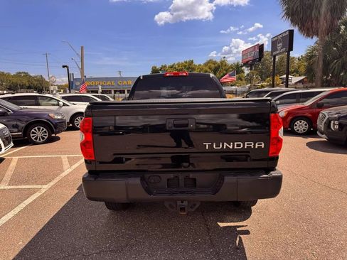 Used 2018 Toyota Tundra SR image 7