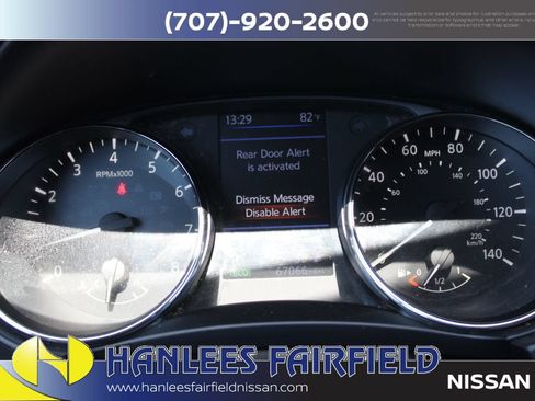 Used 2020 Nissan Rogue S FWD image 26