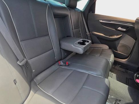 Used 2014 Chevrolet Impala LTZ FWD image 14