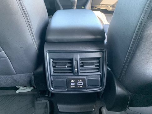 Used 2025 Subaru Forester Premium w/ Convenience Package #1 AWD/4WD image 34