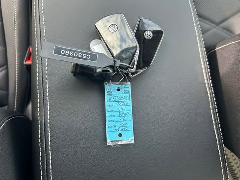 New 2026 Volkswagen Atlas SE image 60