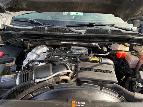 Used 2022 Chevrolet Silverado 2500 LT w/ Convenience Package image 33