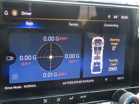 Used 2026 Chevrolet Colorado Trail Boss AWD/4WD image 34