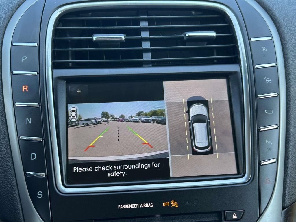 Used 2019 Lincoln Nautilus Reserve FWD image 21