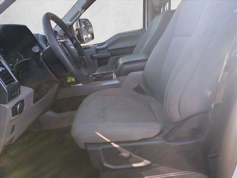 Used 2020 Ford F250 XLT w/ XLT Premium Package image 16