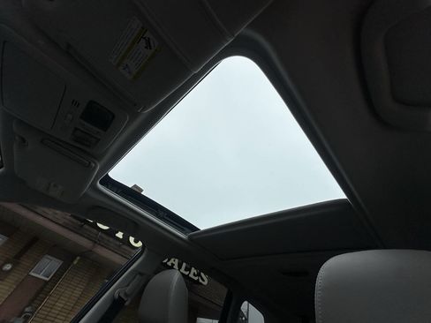 Used 2015 Subaru Forester 2.5i Limited w/ Popular Package #2 image 16