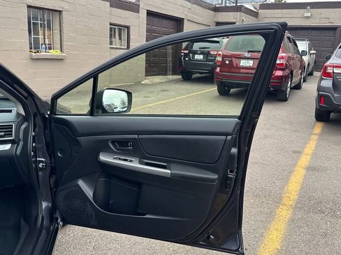 Used 2016 Subaru Impreza 2.0i image 11