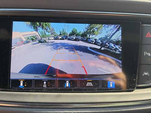 Used 2022 Buick Enclave Premium w/ LPO, Touring Package FWD image 16