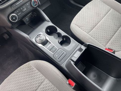 Certified 2022 Ford Escape SE AWD/4WD image 9