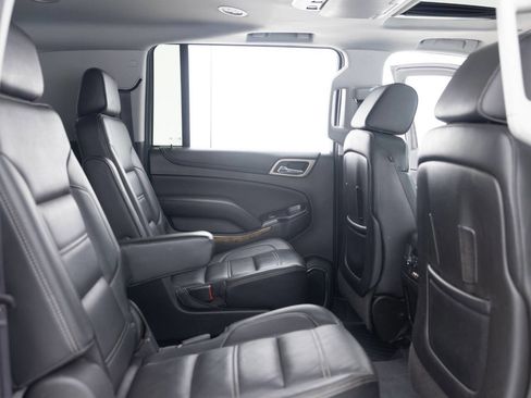 Used 2016 GMC Yukon XL Denali w/ Open Road Package AWD/4WD image 29