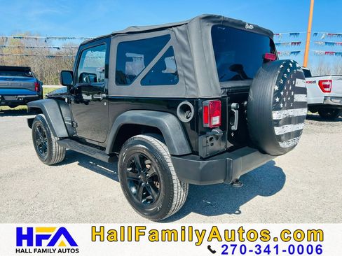Used 2011 Jeep Wrangler Sport image 3