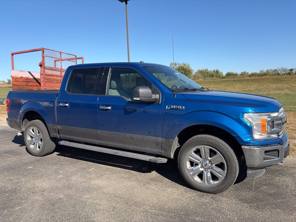Used 2018 Ford F150 XLT w/ Equipment Group 302A Luxury AWD/4WD image 3