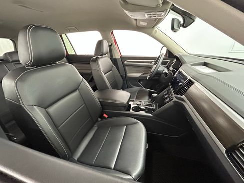 Used 2023 Volkswagen Atlas SE AWD/4WD image 42