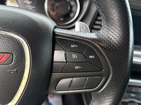 Used 2022 Dodge Challenger GT image 27