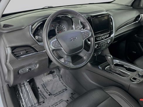 Used 2020 Chevrolet Traverse RS FWD image 9