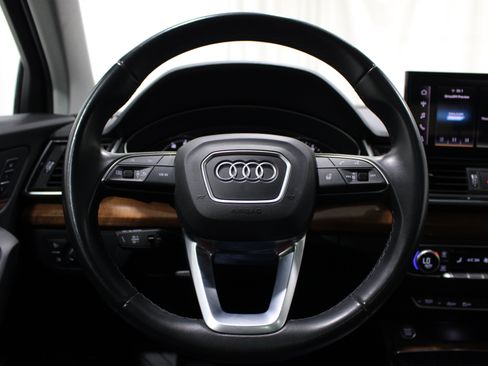 Used 2023 Audi Q5 2.0T Premium AWD/4WD image 12