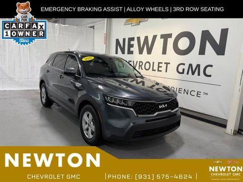 Used 2022 Kia Sorento LX FWD image 1