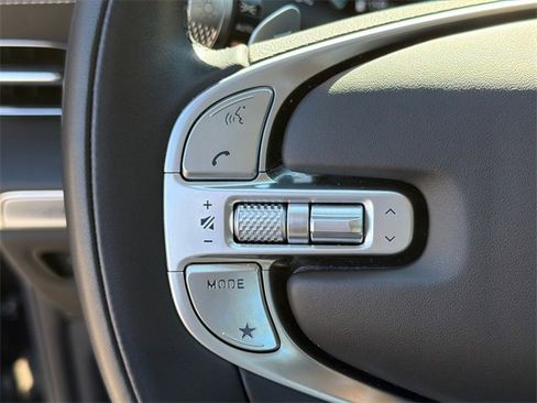 Used 2024 Genesis GV80 3.5T Prestige Signature image 25