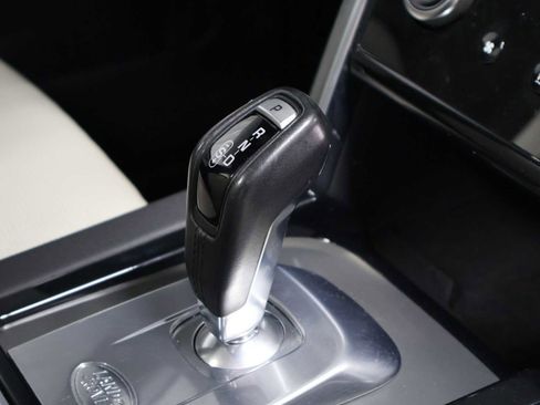 Used 2022 Land Rover Discovery Sport S R-Dynamic AWD/4WD image 20