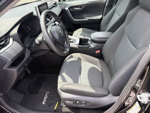 Certified 2024 Toyota RAV4 XLE w/ Weather Package AWD/4WD image 18