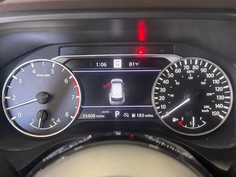 Used 2023 Nissan Rogue SL AWD/4WD image 32