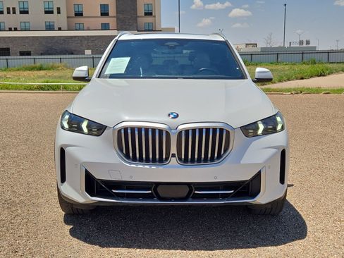 Used 2024 BMW X5 sDrive40i w/ Parking Assistance Package RWD image 8