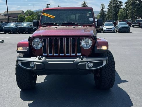 Used 2022 Jeep Gladiator Overland w/ Popular Equipment Package AWD/4WD image 2