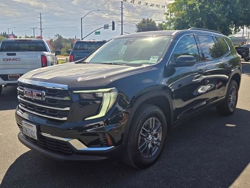 Used 2026 GMC Acadia Elevation FWD image 8