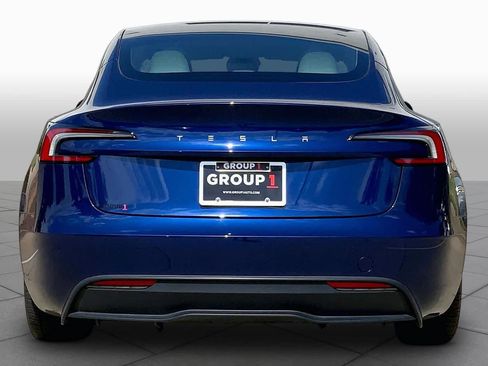 Used 2024 Tesla Model 3 Standard Range RWD image 4