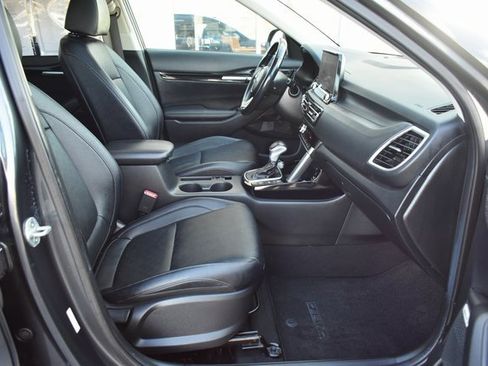 Used 2021 Kia Seltos SX w/ SX Sunroof Package image 43